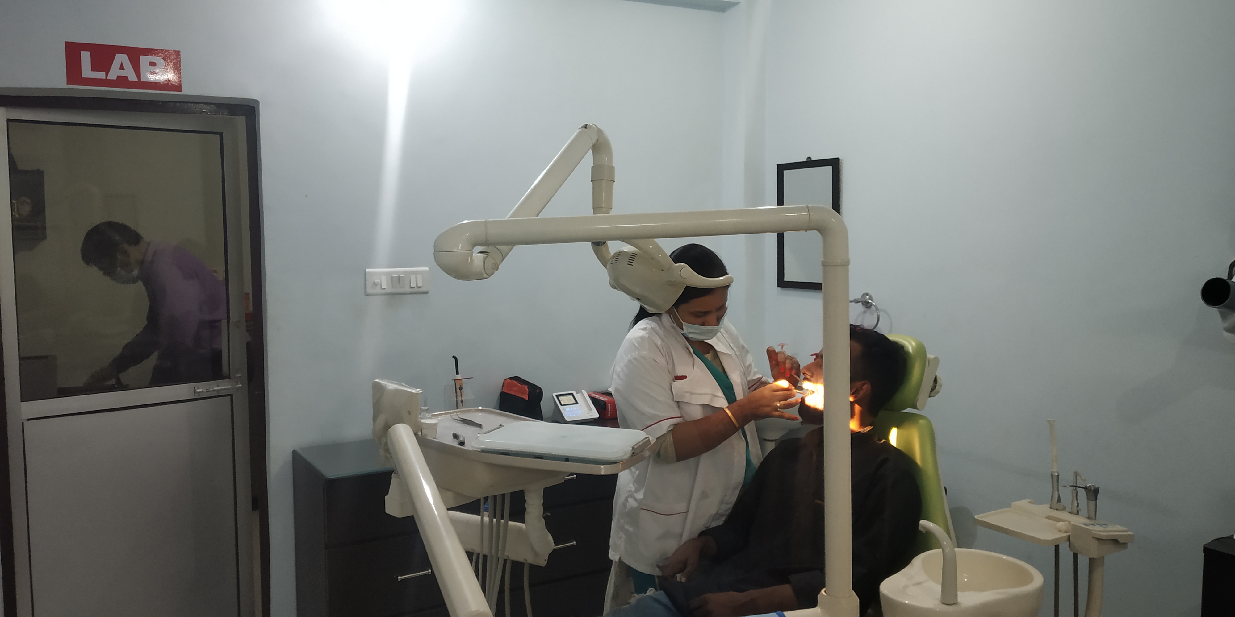 Dental Clinic in Gomti Nagar,Dental Clinic in vibhuti khand,Dental clinic in vishesh khand,dental clinic near shaheed path,Dentist in Gomti Nagar,Dentist in vibhuti khand,Dentist in vishesh khand,Dentist near shaheed path,Dental clinic in lucknow,dentist in lucknow,top dental clinic in gomti nagar,top dental clinic in vibhuti khand,top dental clinic in vishesh khand,top dental clinic  near shaheed path,top dentist in gomti nagar,top dentist in vibhuti khand,top dentist in vishesh khand
